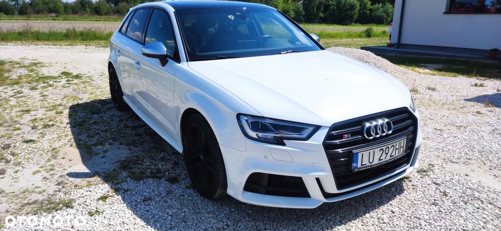 Audi S3 - 1