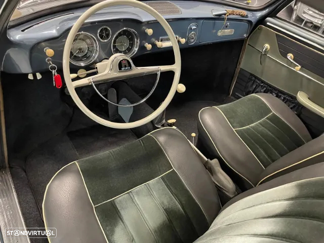 VW Karmann Ghia - 18