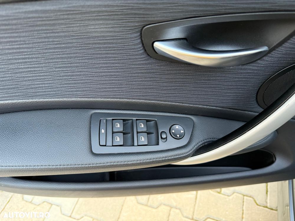 BMW Seria 1 - 12