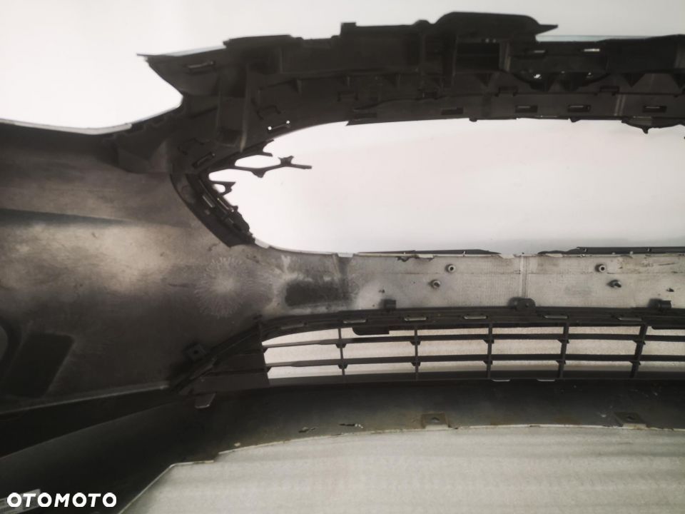 FORD FIESTA MK8 17- SREBRNY ZDERZAK PRZEDNI PRZÓD NR AUKCJI NZ580 - 20