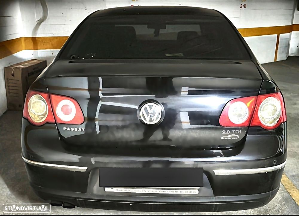 VW Passat 2.0 TDI Highline DSG - 17
