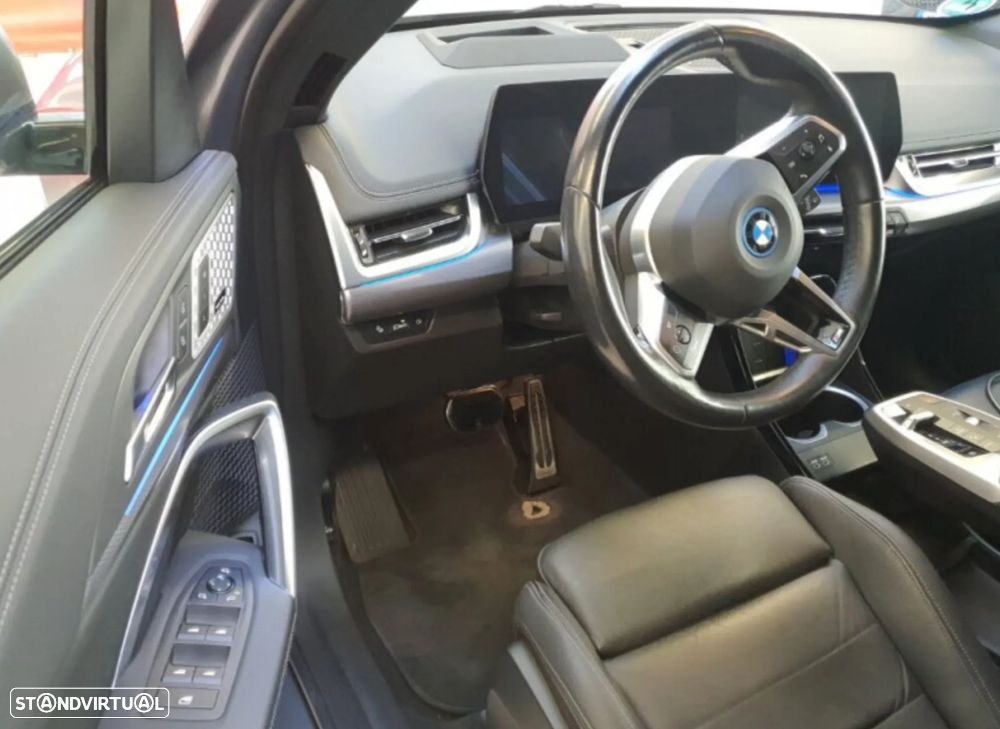 BMW iX1 xDrive30 Pack Desportivo M Pro - 3