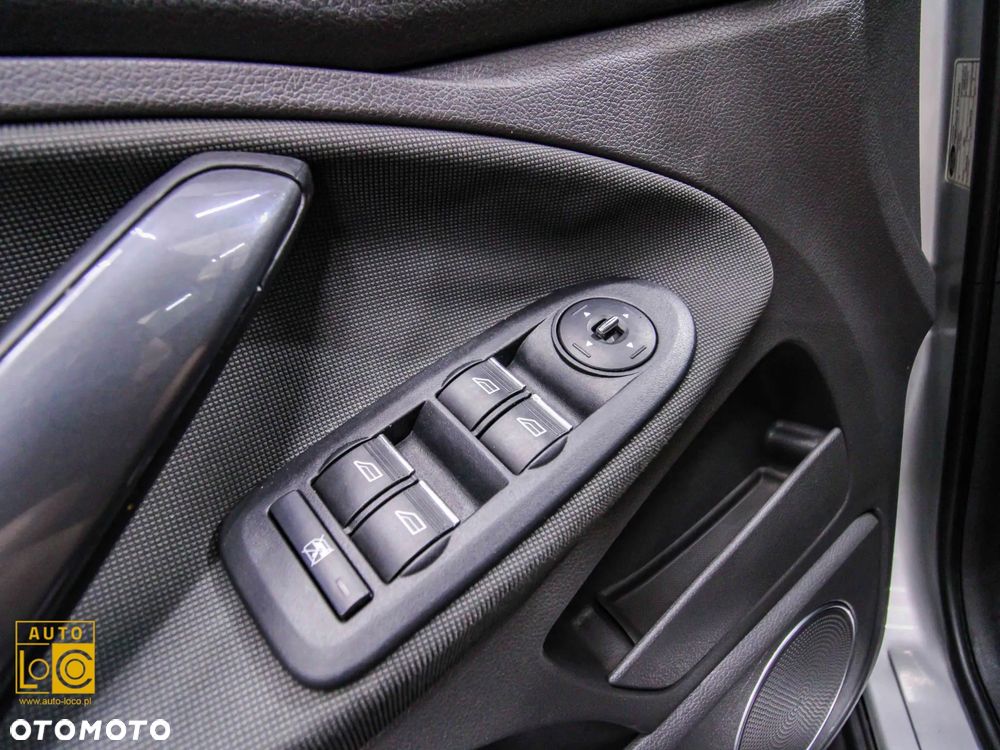 Ford Kuga 2.0 TDCi 4x4 Titanium - 21