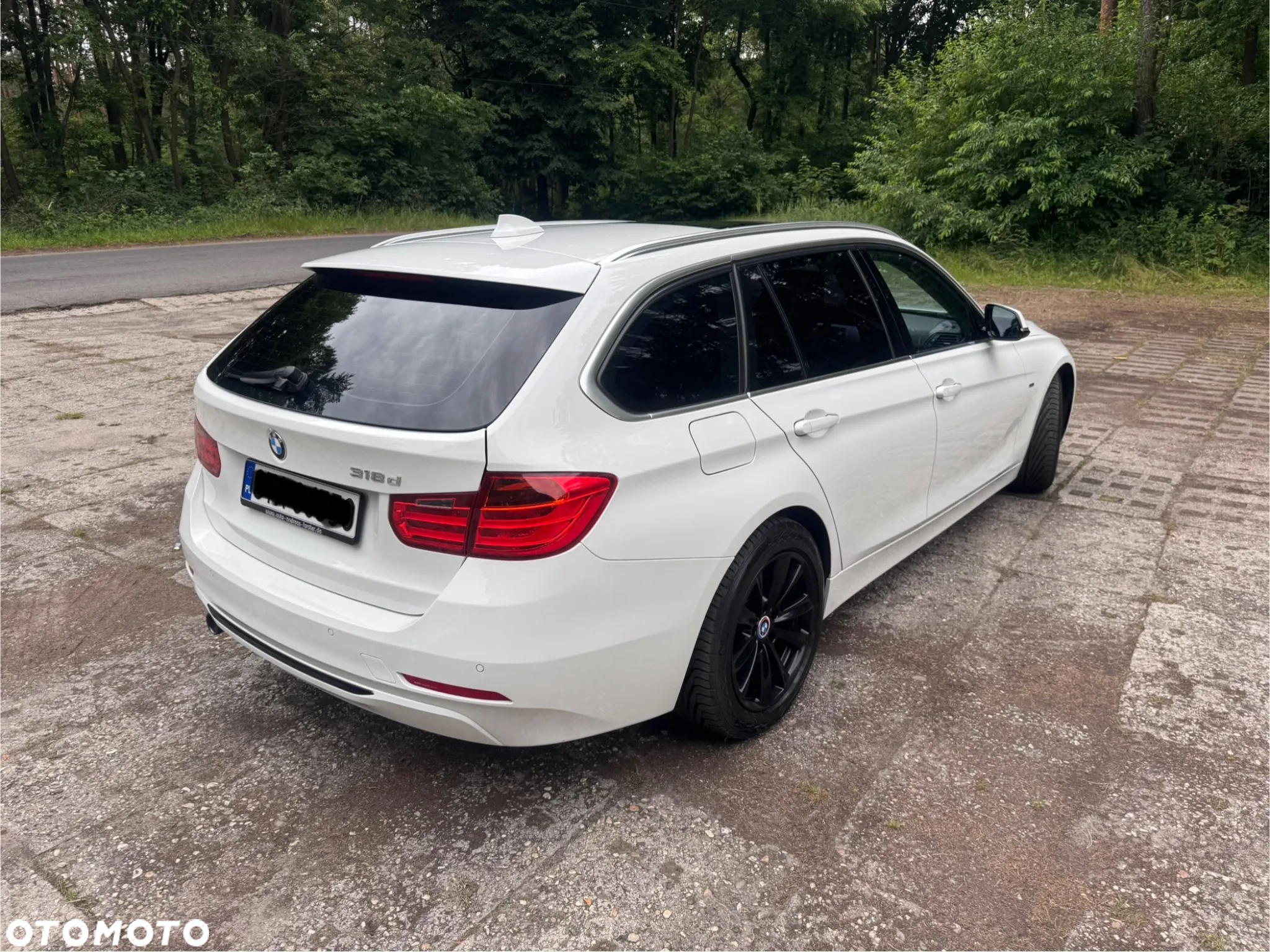 BMW Seria 3 318d Sport Line - 8