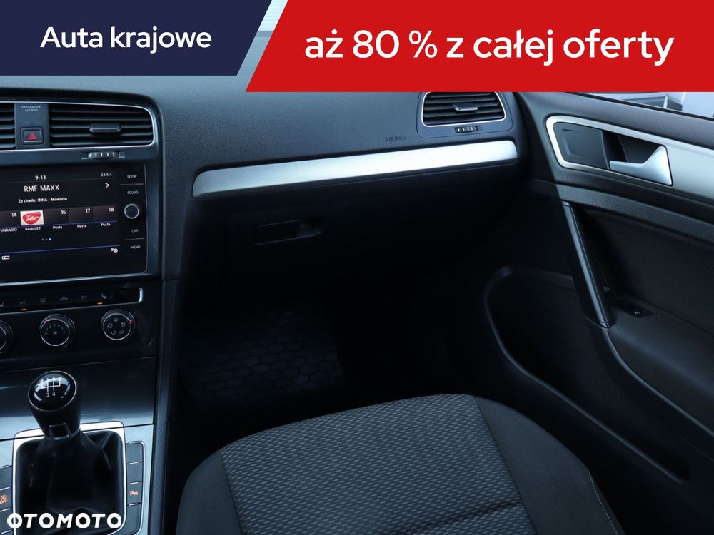 Volkswagen Golf Variant - 10