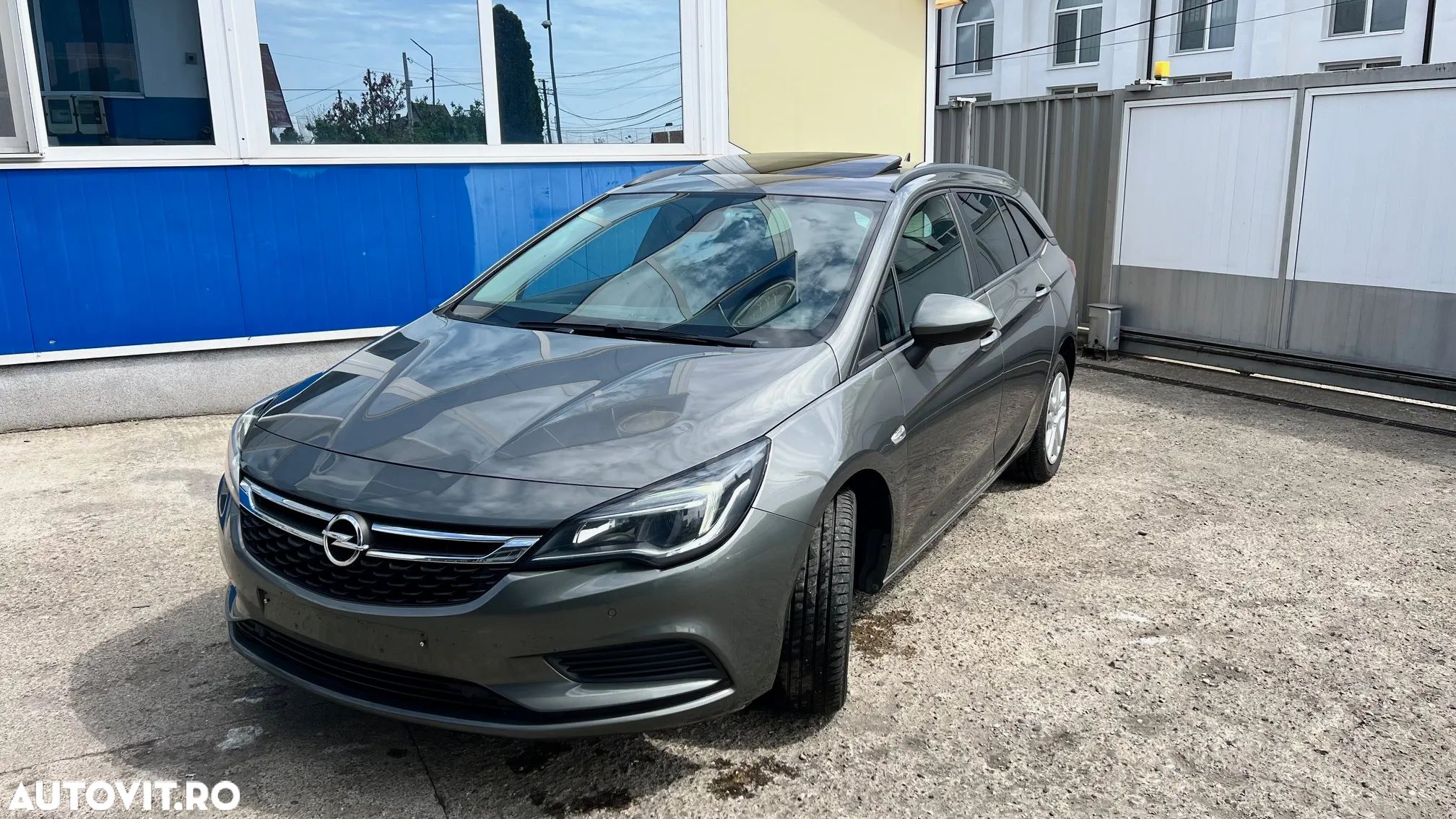 Opel Astra 1.6 CDTI DPF ecoFLEX Sports TourerStart/Stop Edition - 1