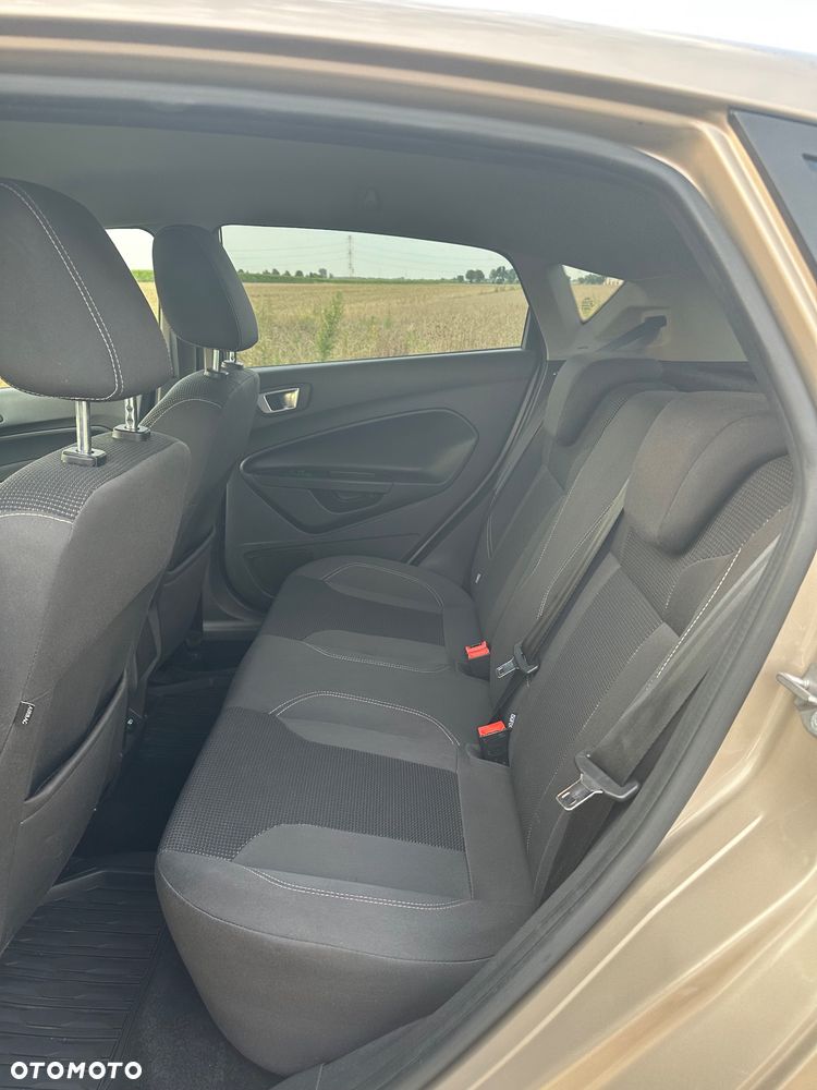 Ford Fiesta 1.0 EcoBoost STart-Stop Titanium - 11