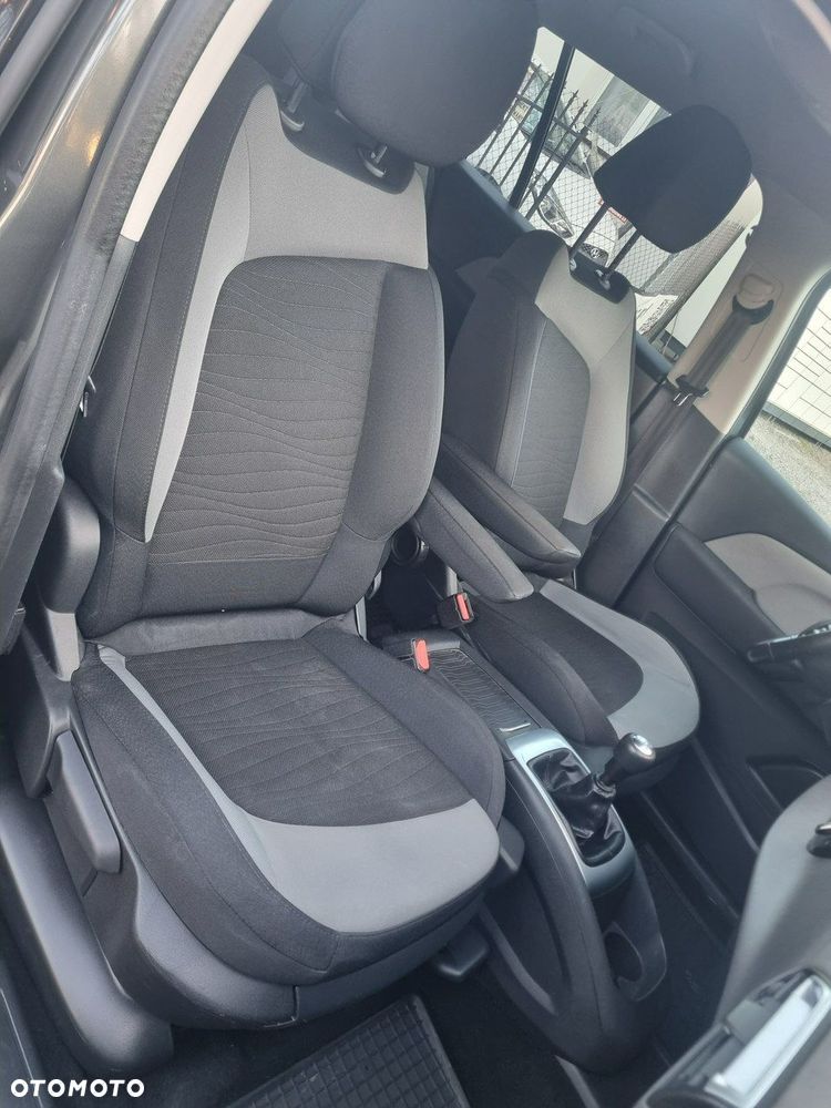 Citroën C4 Grand Picasso - 16