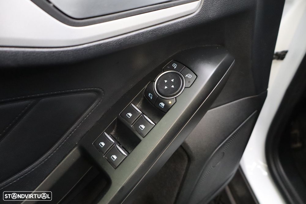 Ford Focus 1.5 EcoBlue S&S COOL&CONNECT DESIGN - 21