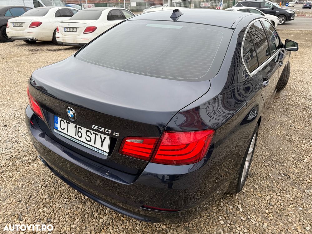 BMW Seria 5 530d Blue Performance Aut. - 2