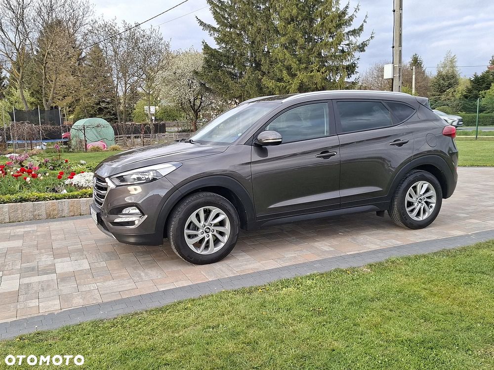 Hyundai Tucson - 2