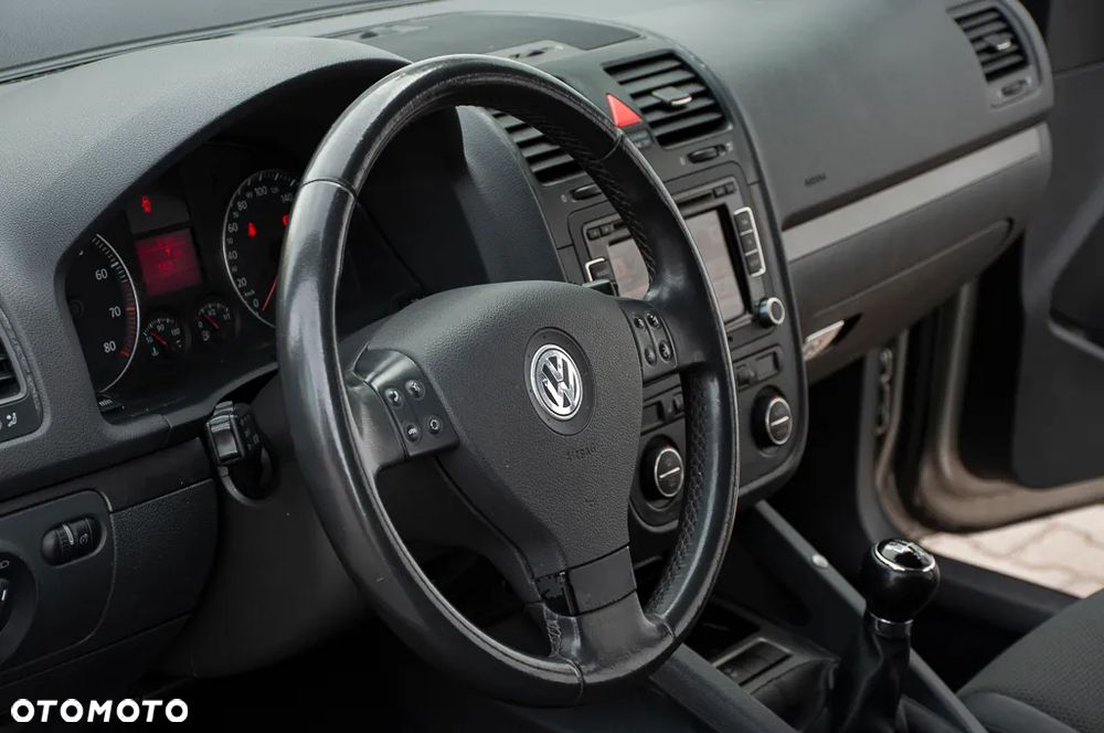 Volkswagen Golf 1.6 United - 37