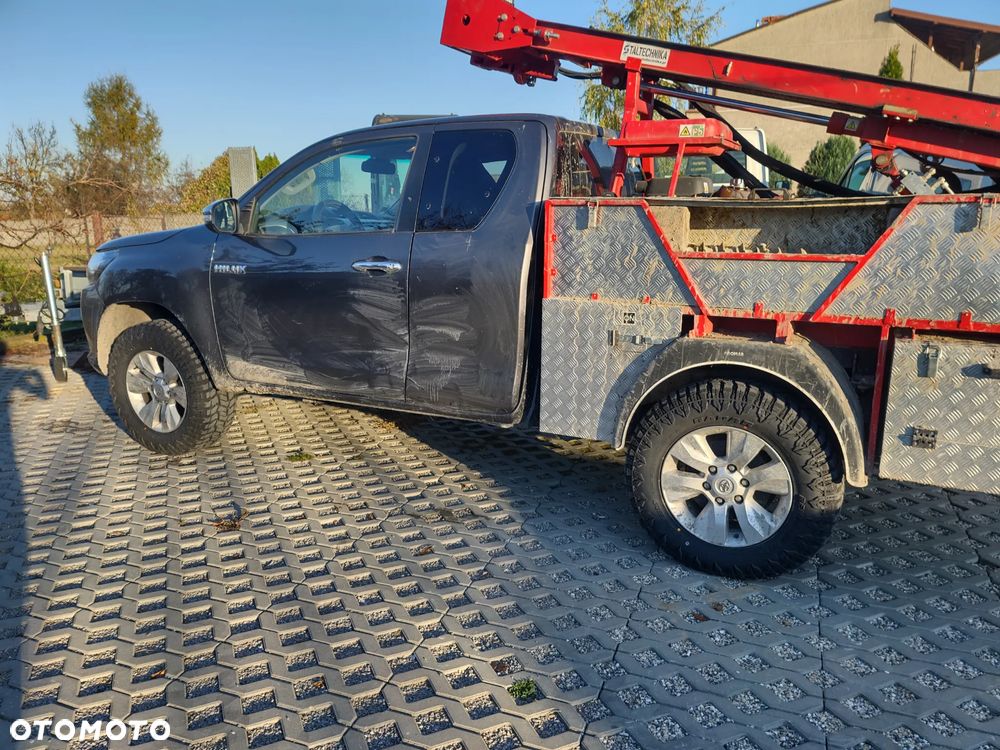 Toyota Hilux 2.4 D-4D Extra Cab SR 4x4 - 9