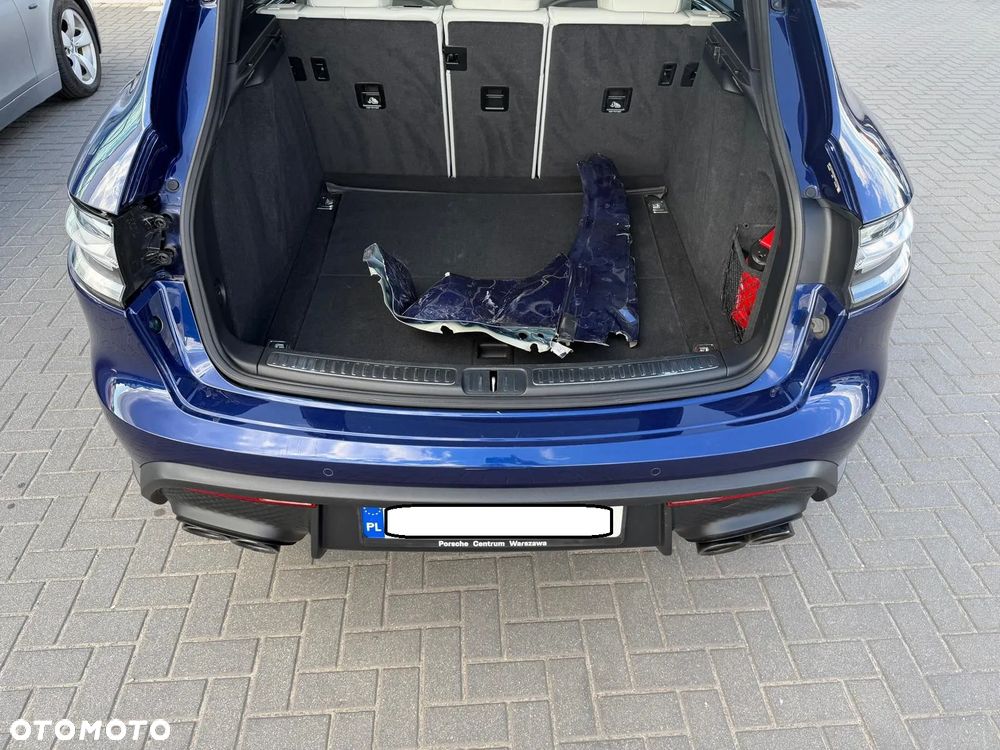 Porsche Macan Standard - 24