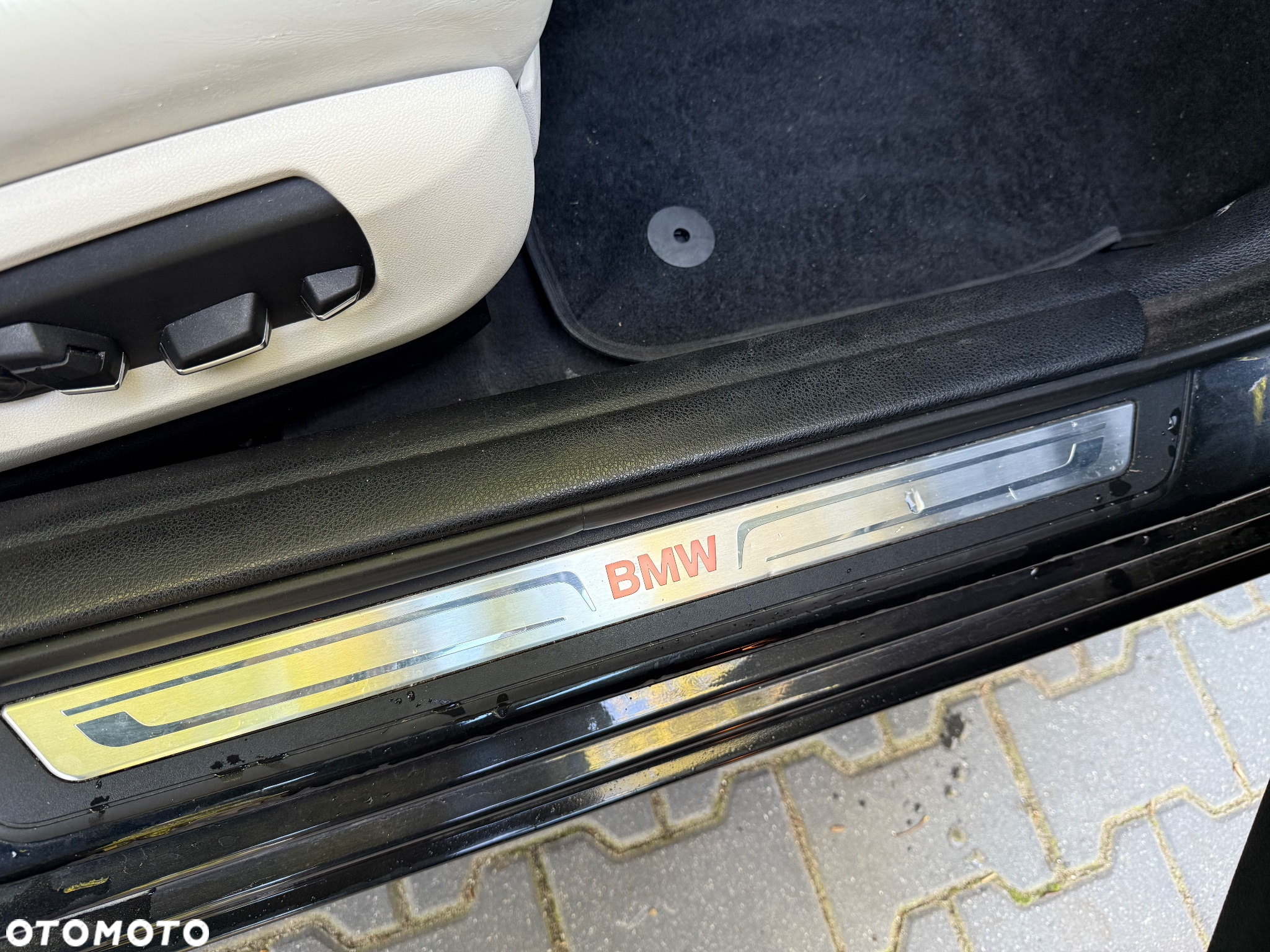 BMW Seria 5 525d Touring Luxury Line - 25