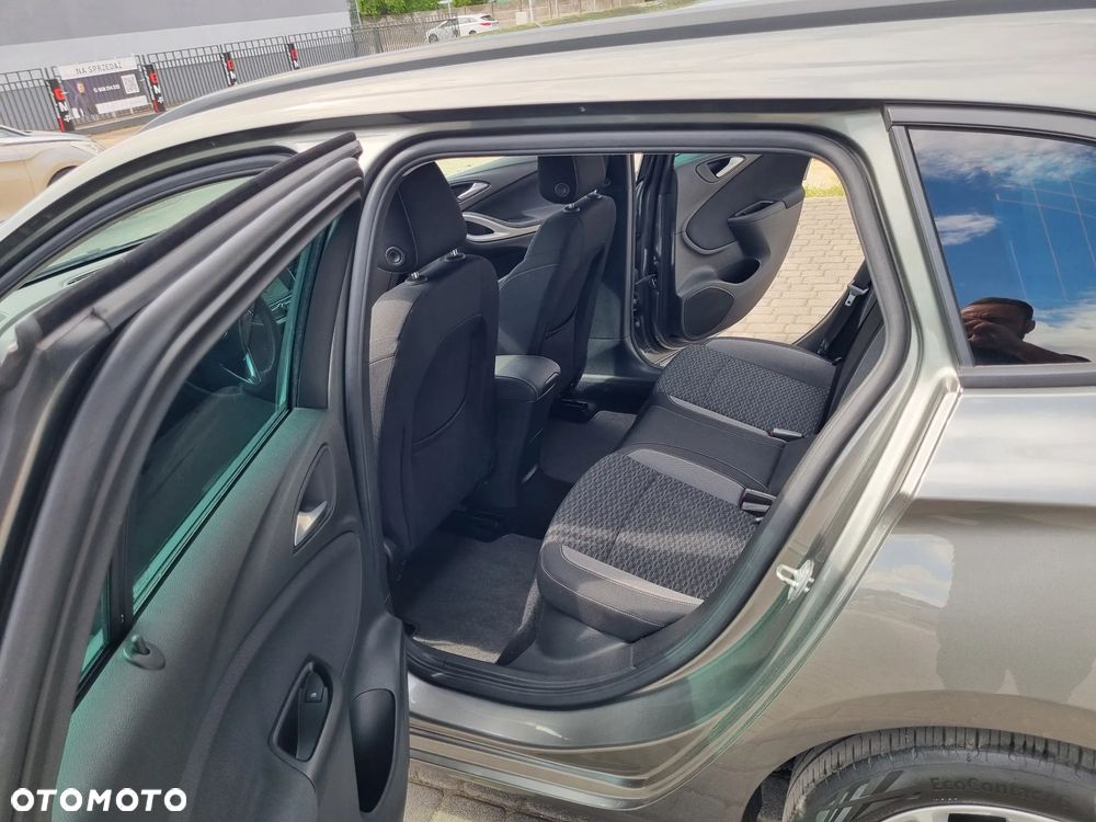 Opel Astra 1.5 D Start/Stop Elegance - 6