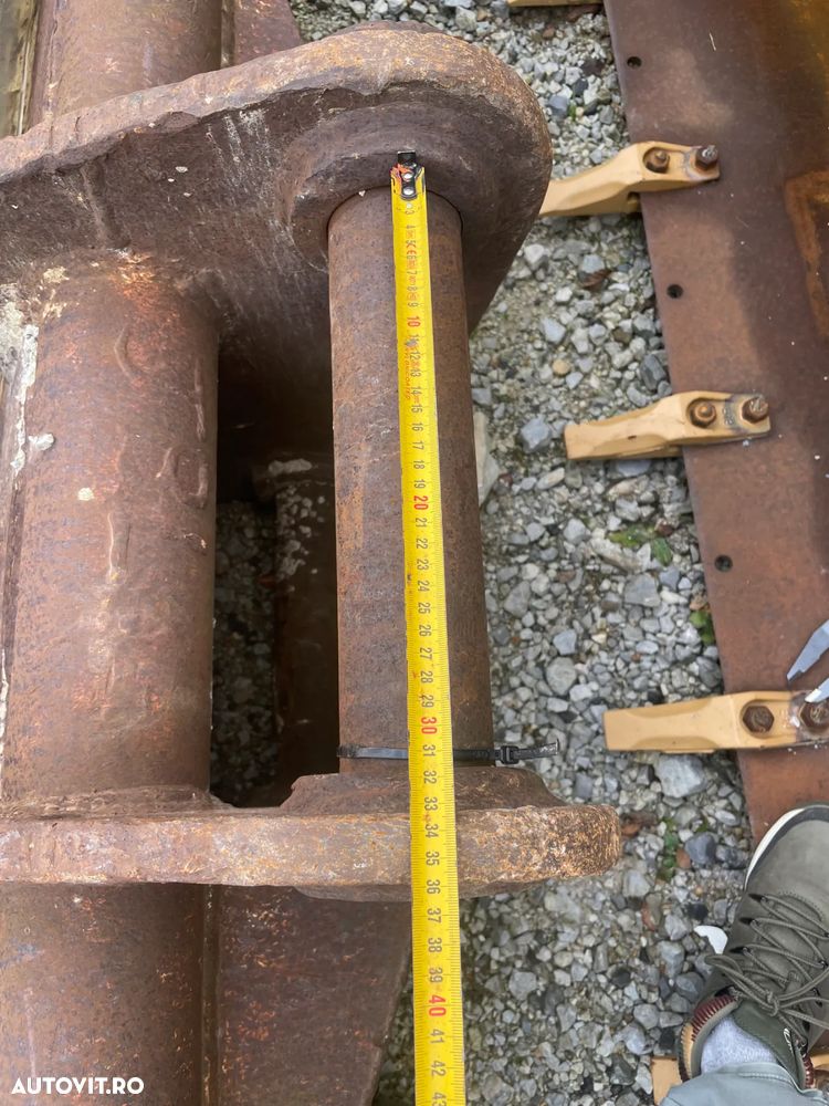 Cupa Taluz latime de 2100 mm pentru excavatoare de 25-35 tone - 6