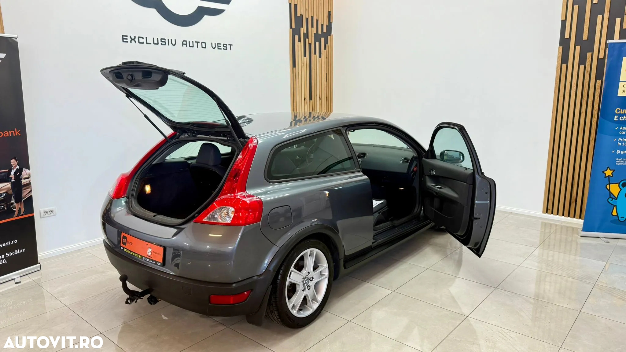 Volvo C30 2.0D Summum - 14