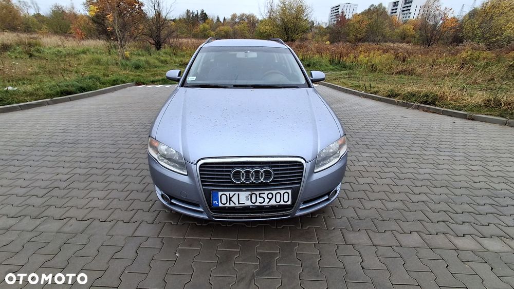 Audi A4 Avant - 4