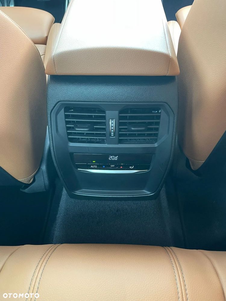 BMW Seria 2 M240i - 28