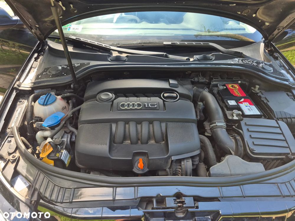 Audi A3 Sportback 1.6 Ambiente - 3