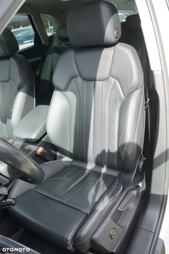 Audi Q5 2.0 TDI Quattro S tronic - 31