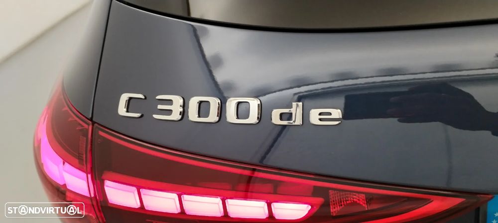 Mercedes-Benz C 300 de AMG Line - 30