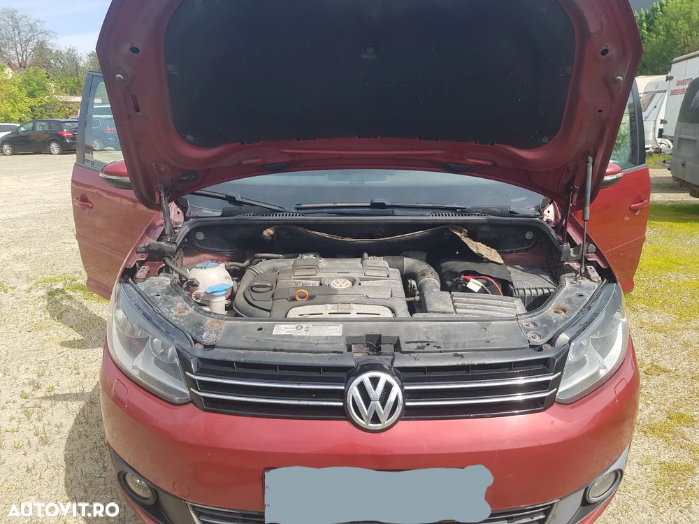 Volkswagen Touran 1.4 TSI STYLE - 8