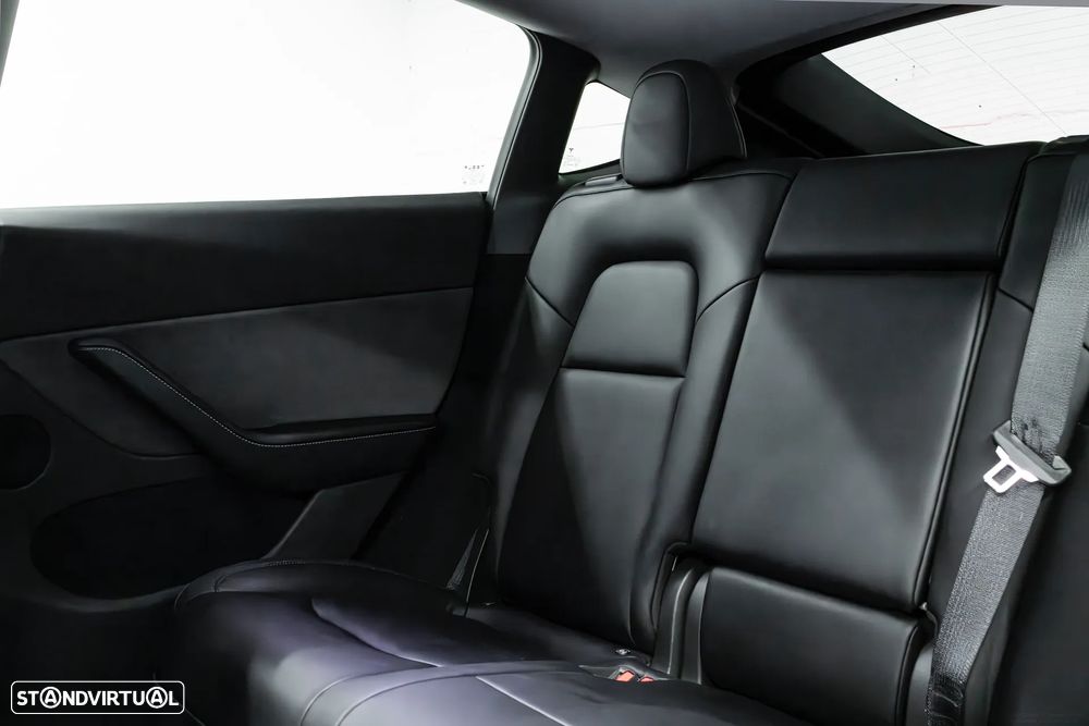 Tesla Model Y Performance Tração Integral - 13