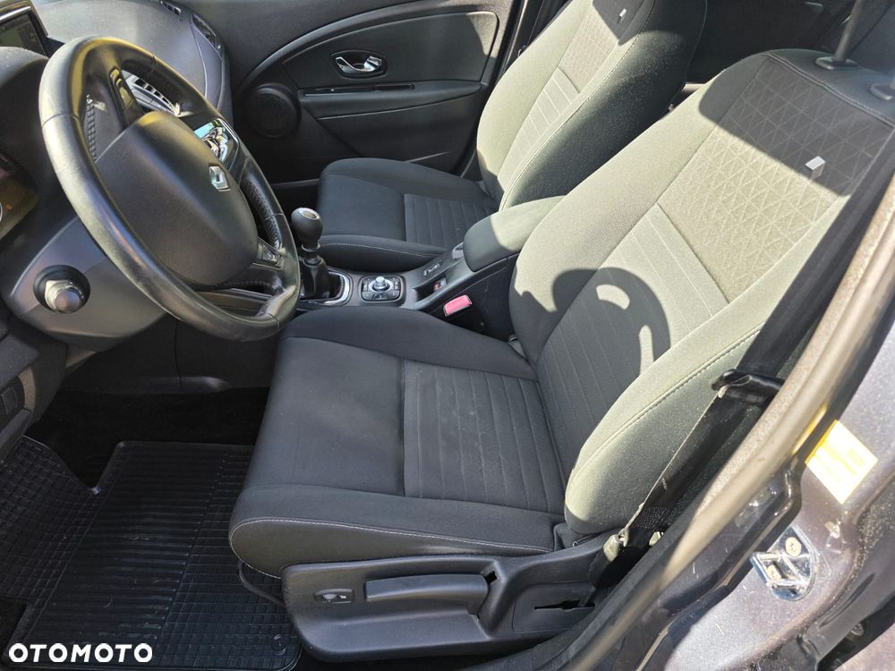 Renault Megane - 11