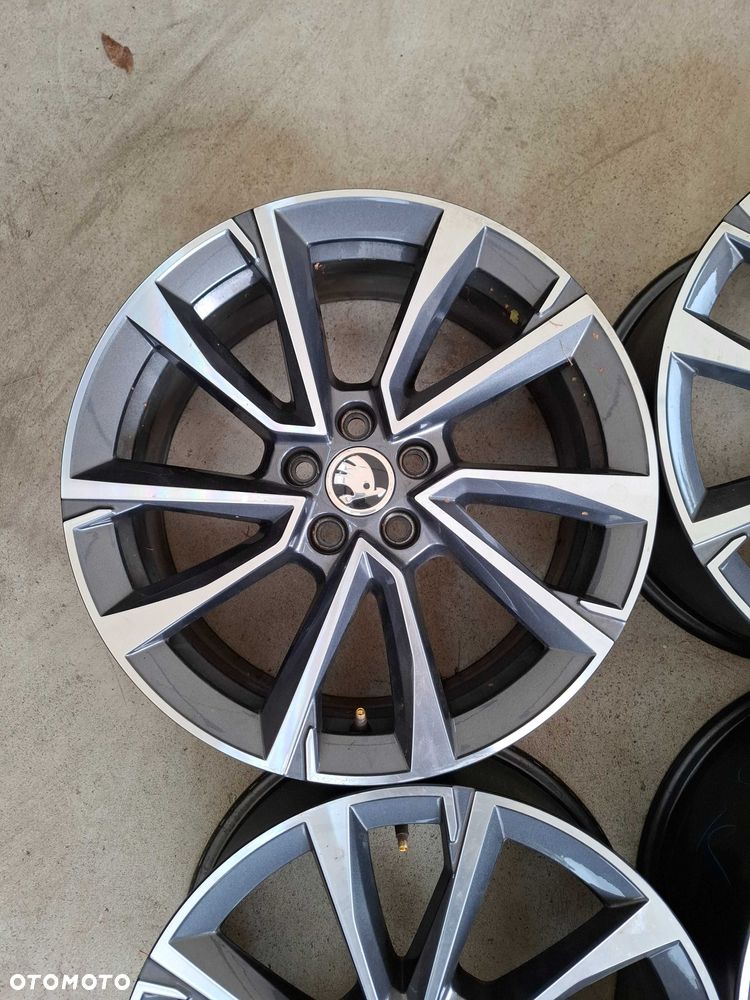 Felgi aluminiowe ! 17 SKODA 5X100 ! MONTAŻ! SKODA KAMIQ SCALA ! - 3