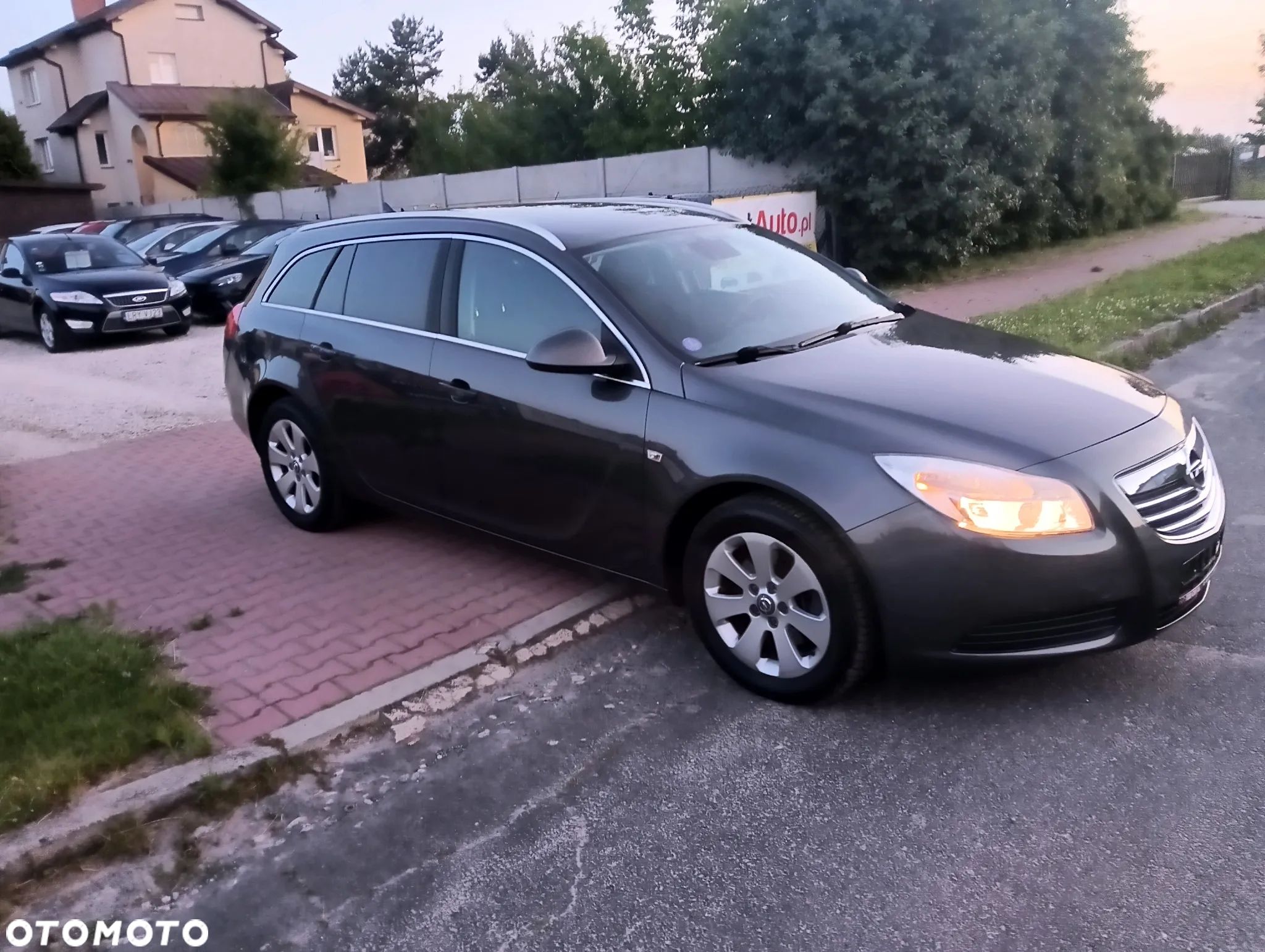 Opel Insignia 1.6 Turbo Sports Tourer - 1