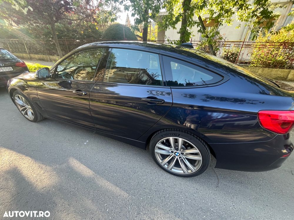 BMW Seria 3 320d Aut. Sport Line - 12