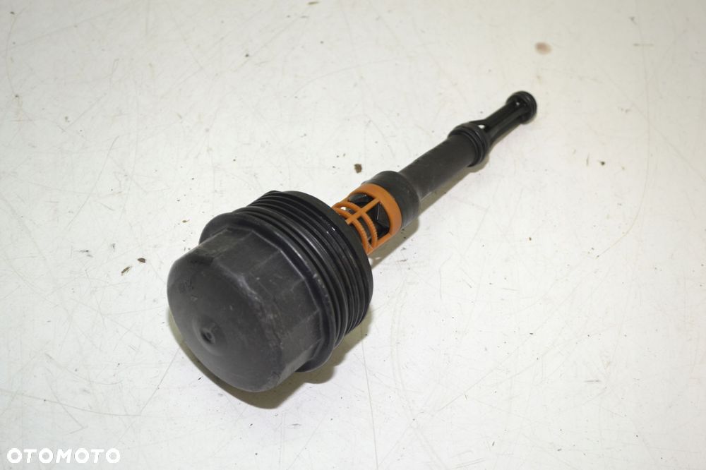 MERCEDES W906 SPRINTER 2.2 CDI OBUDOWA FILTR OLEJU 6511800138 - 2