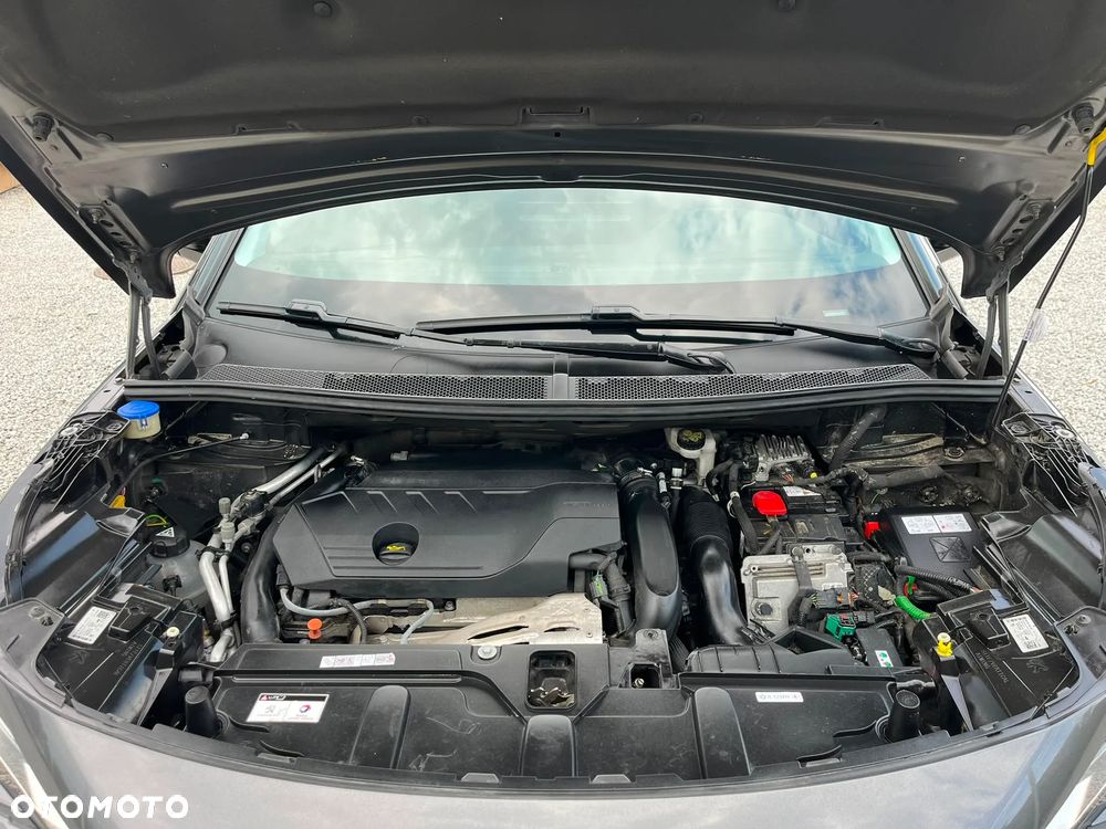 Peugeot 3008 225 e-EAT8 Allure Pack - 38