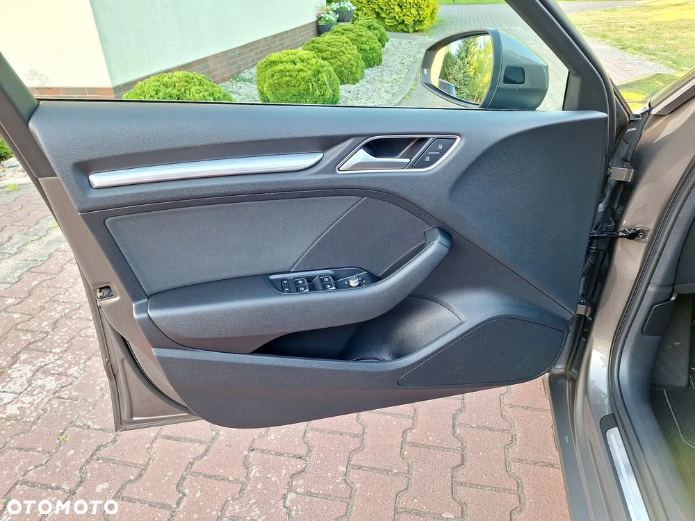 Audi A3 Sportback 1.4 TFSI S tronic Attraction - 20