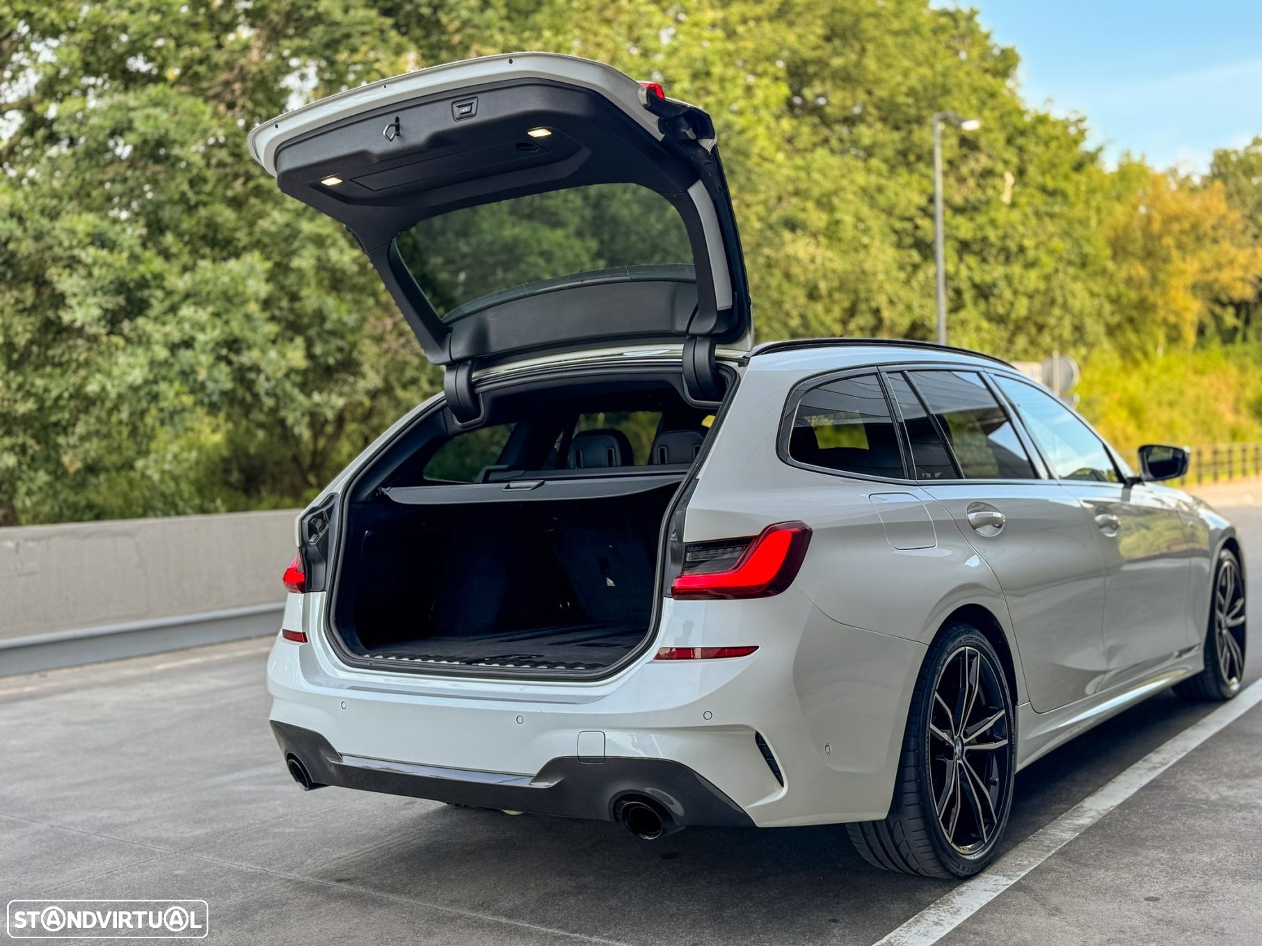 BMW 320 d Touring Pack M Auto - 24