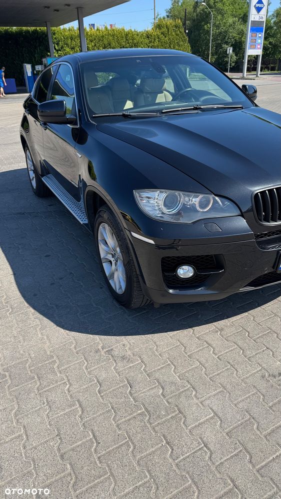 BMW X6 50i xDrive - 23