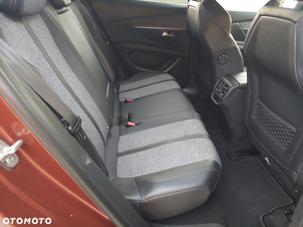Peugeot 3008 1.6 BlueHDi Allure S&S - 17