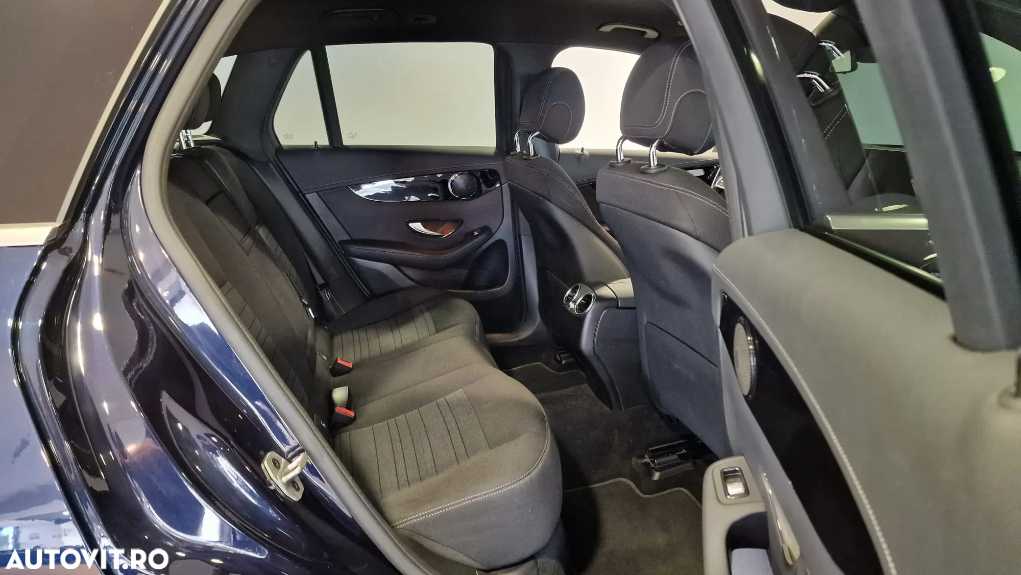 Mercedes-Benz GLC 300 e 4Matic 9G-TRONIC - 13