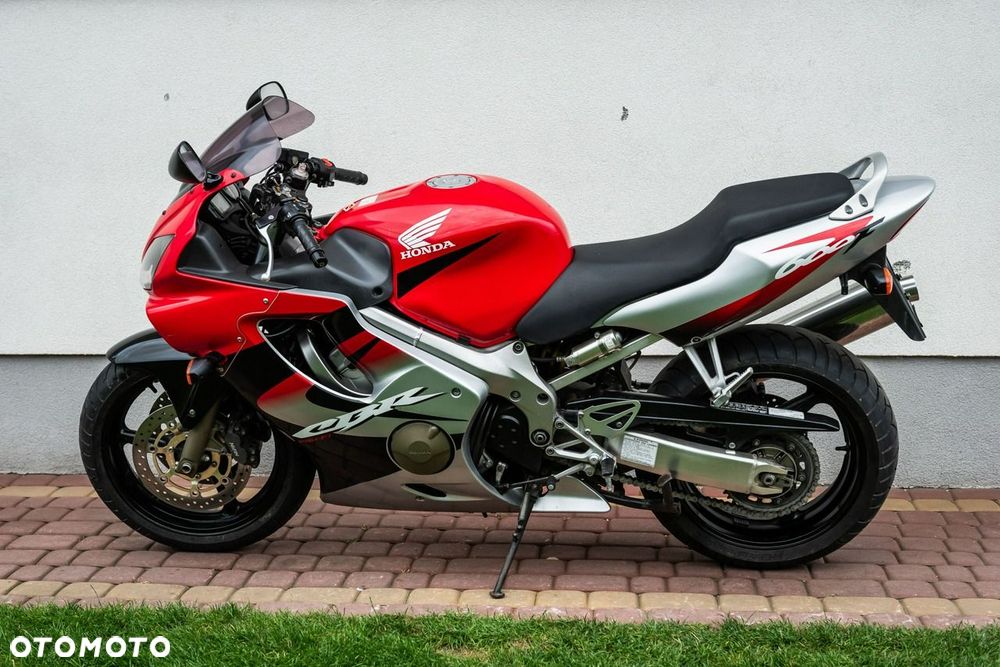 Honda CBR - 6