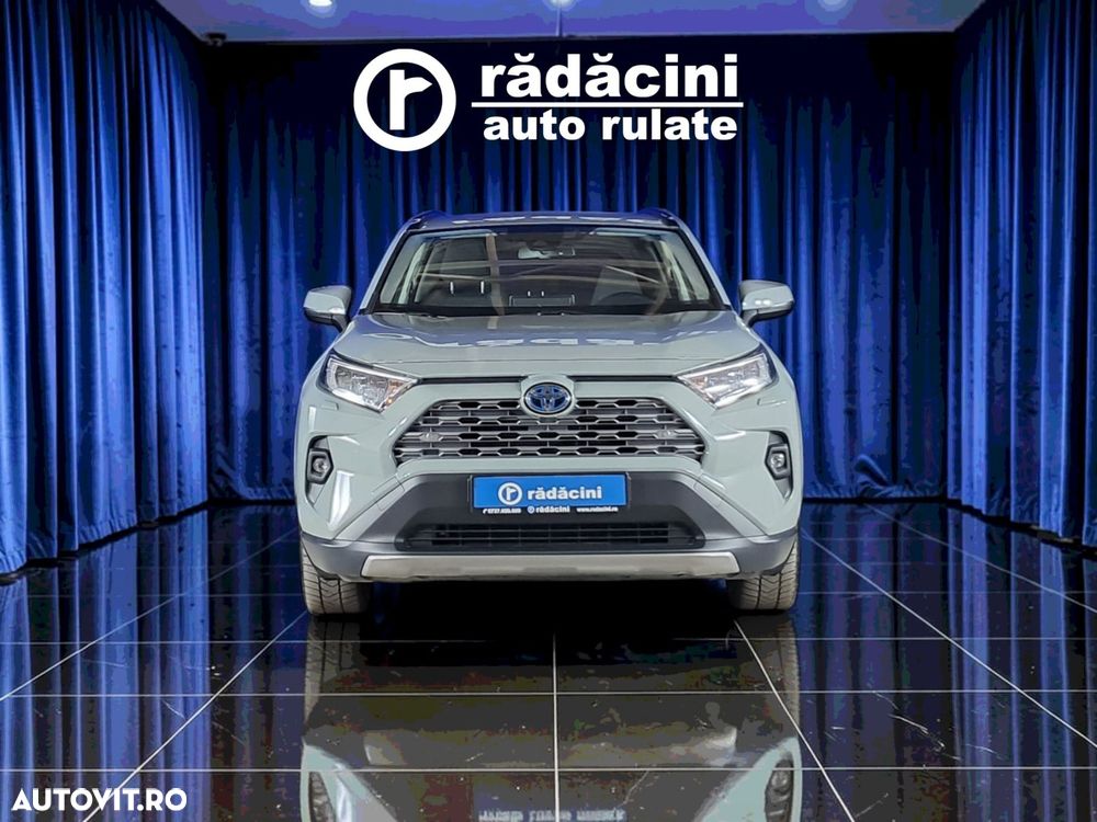 Toyota RAV4 - 3