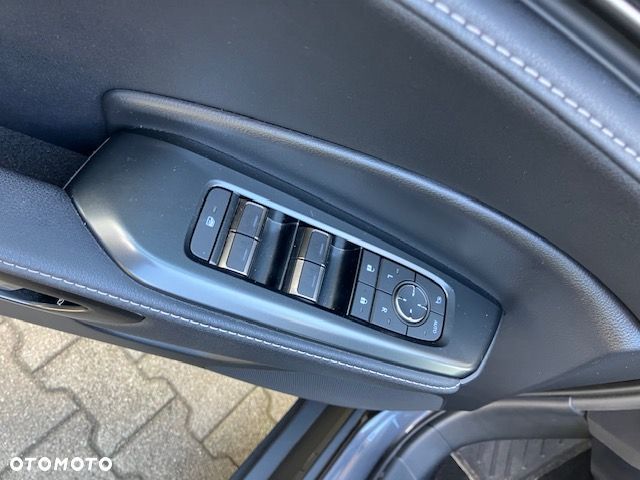 Lexus LBX 1.5 Hybrid Relax - 26