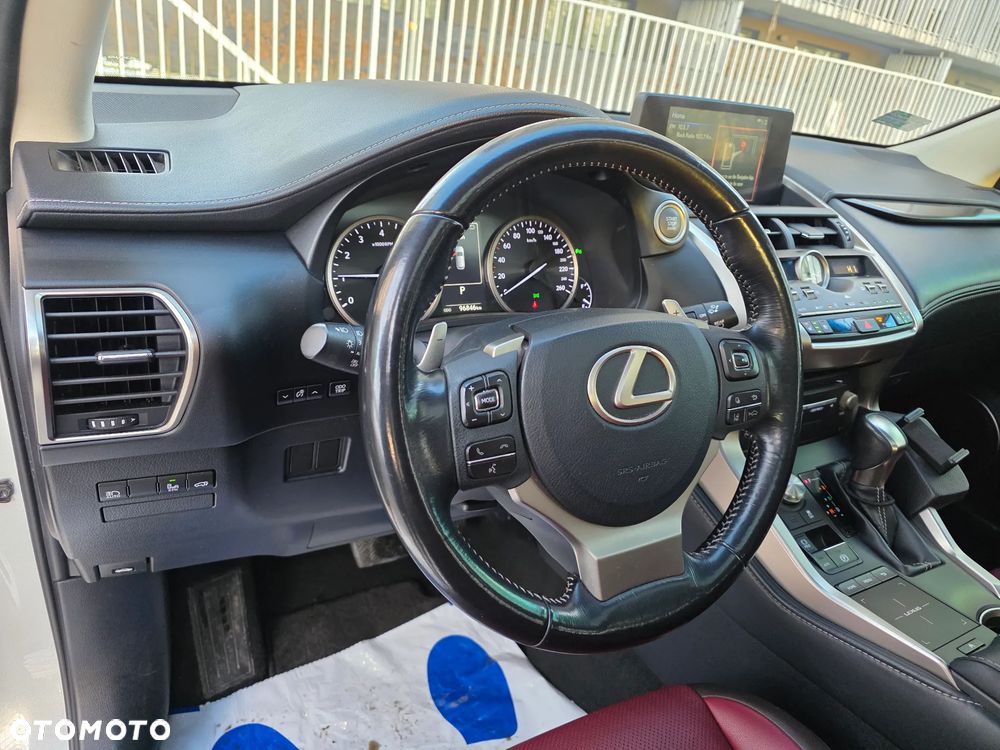 Lexus NX 300 Executive Line - 8