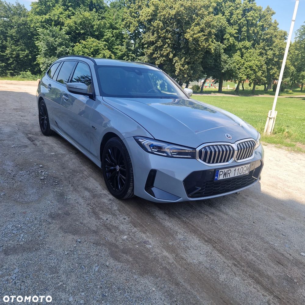 BMW Seria 3 330e xDrive M Sport - 2