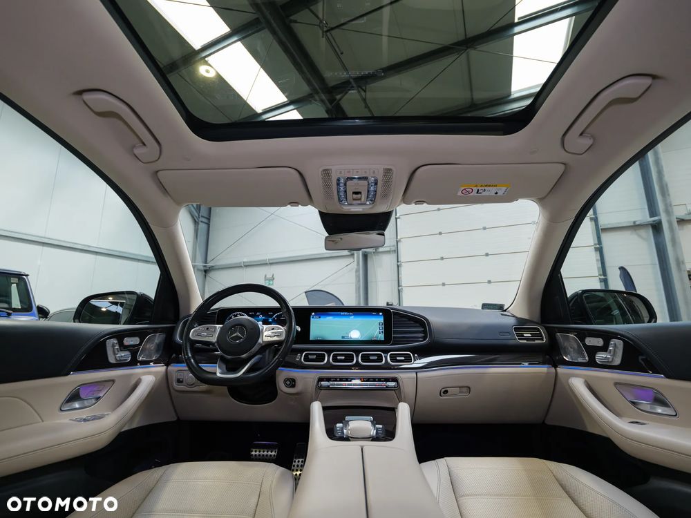 Mercedes-Benz GLS - 14