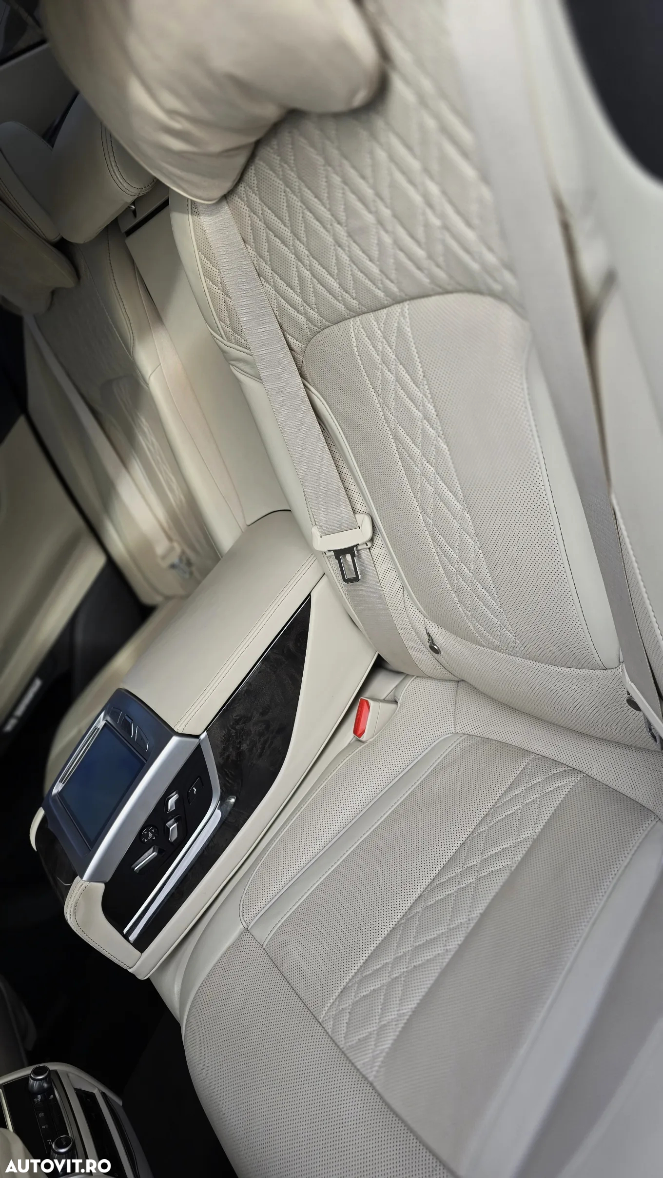 BMW Seria 7 740d xDrive - 21