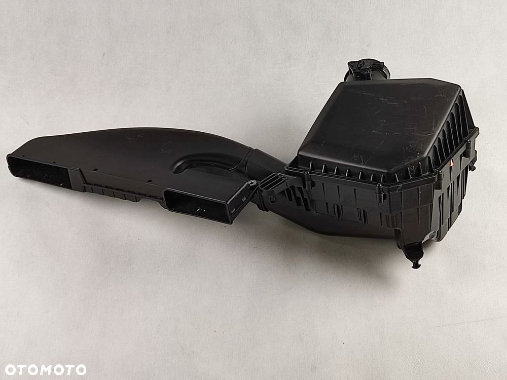 VOLVO XC40 2.0T T4 17-21r Obudowa Filtra Powietrza - 1