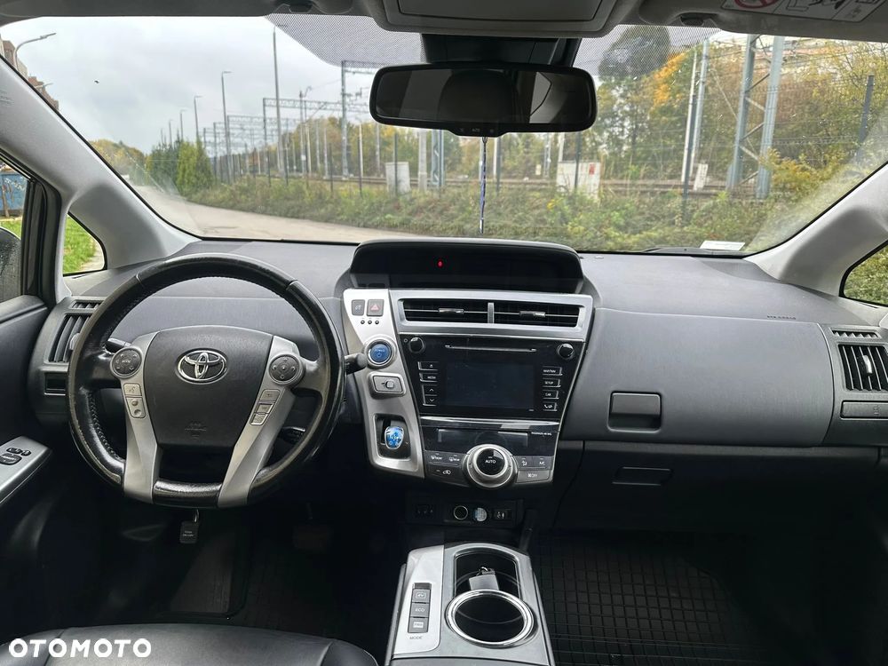 Toyota Prius+ (Hybrid) Executive - 15