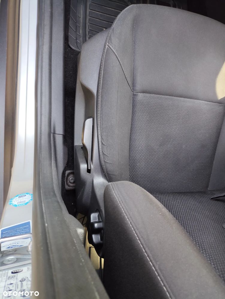 Ford Focus 1.6 TDCi Edition - 13